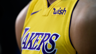 Lakers Return $4.6 Million Loan From Program Meant for Small Businesses